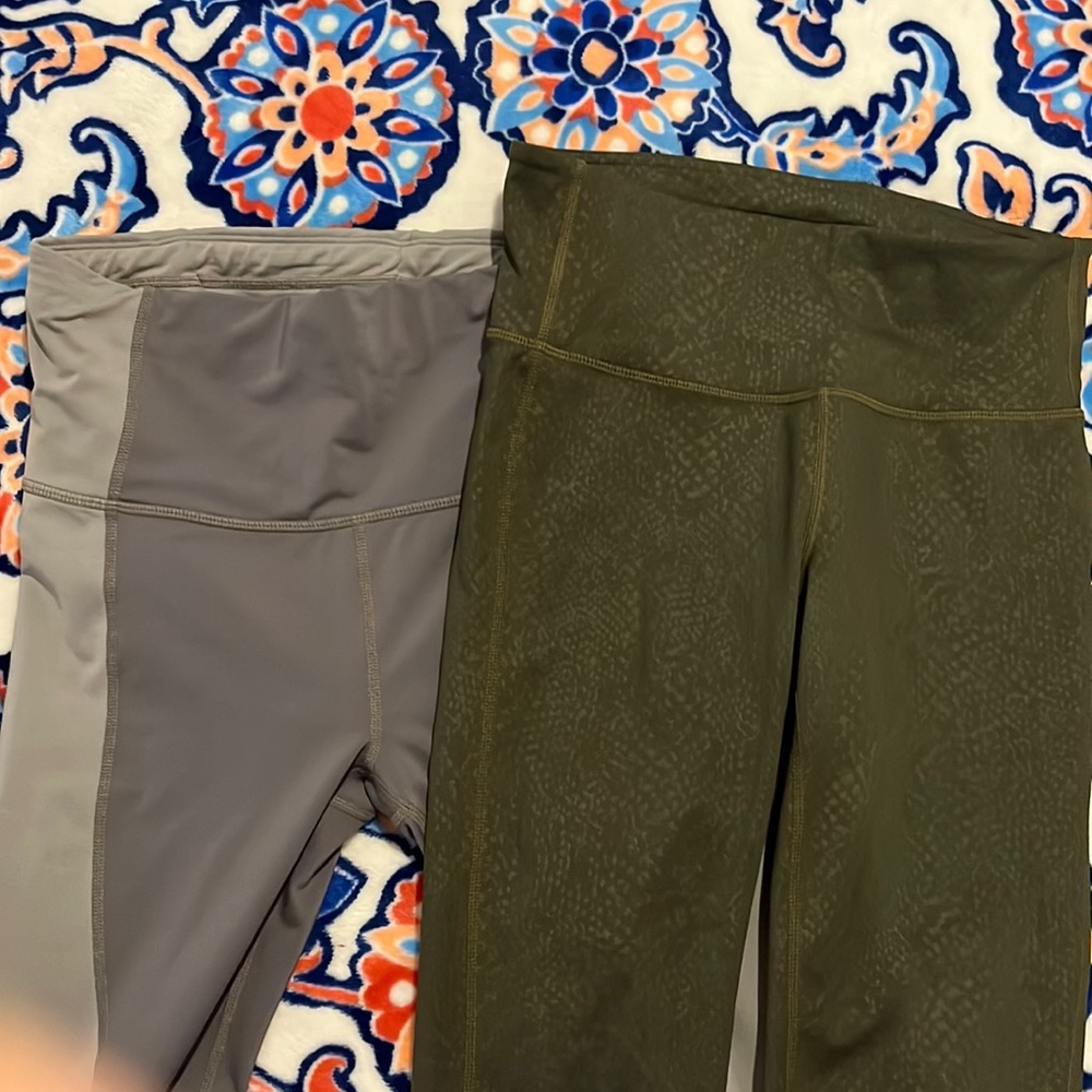 4 pairs Athleta leggings tights xs LOT